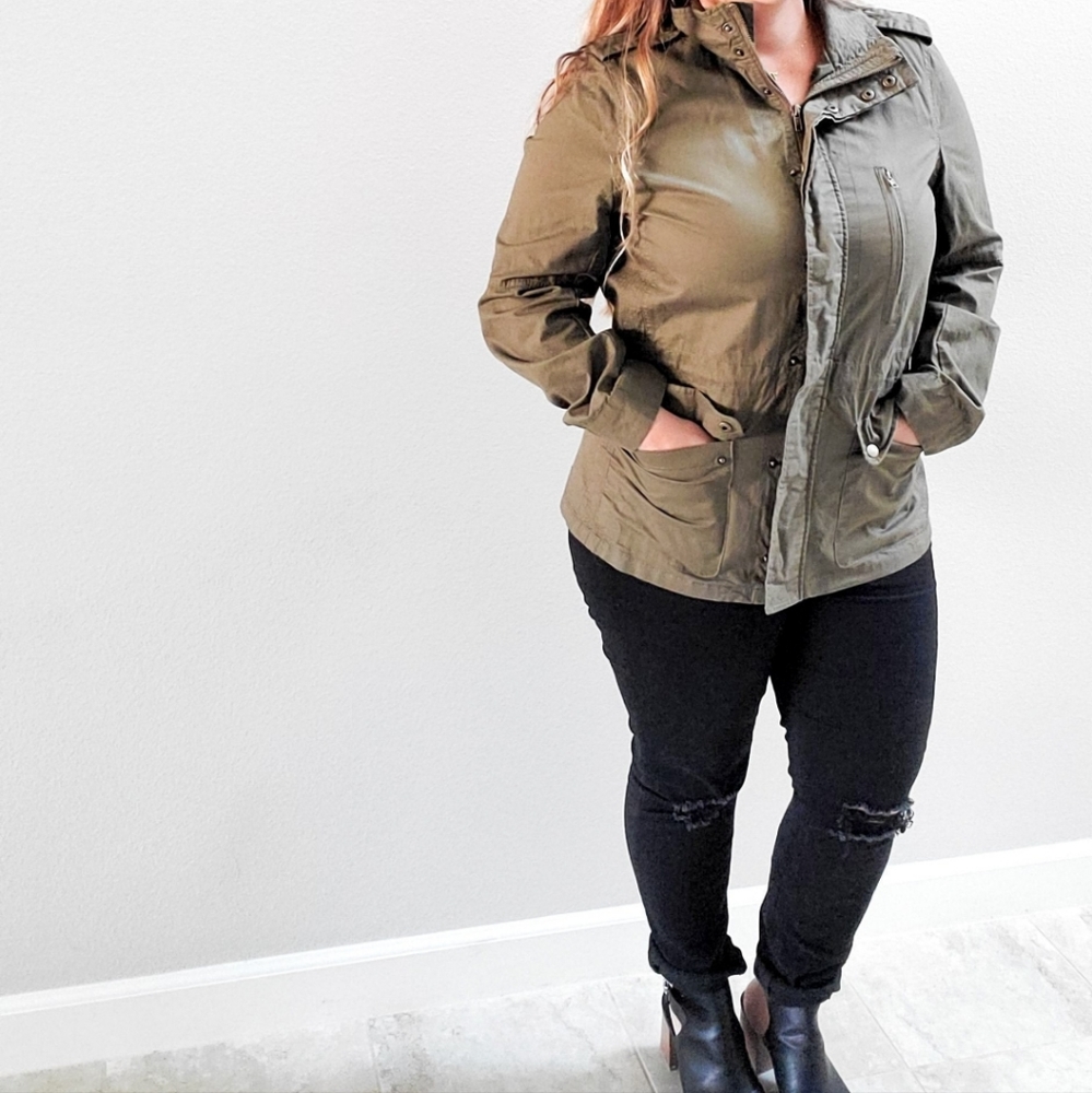 Utility Anorak Olive Curvy Jacket